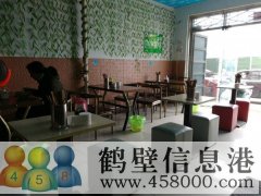 軍民花園一區(qū)門口西，小吃店，3萬轉(zhuǎn)讓費(fèi)，不包括房租，營業(yè)中