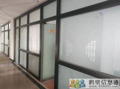 出租市中心辦公室4間，交通便利，價(jià)格面議
